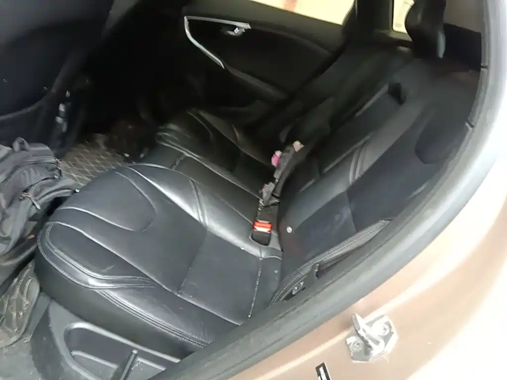 Volvo V40 2016 2016 T3 Comfort Edition