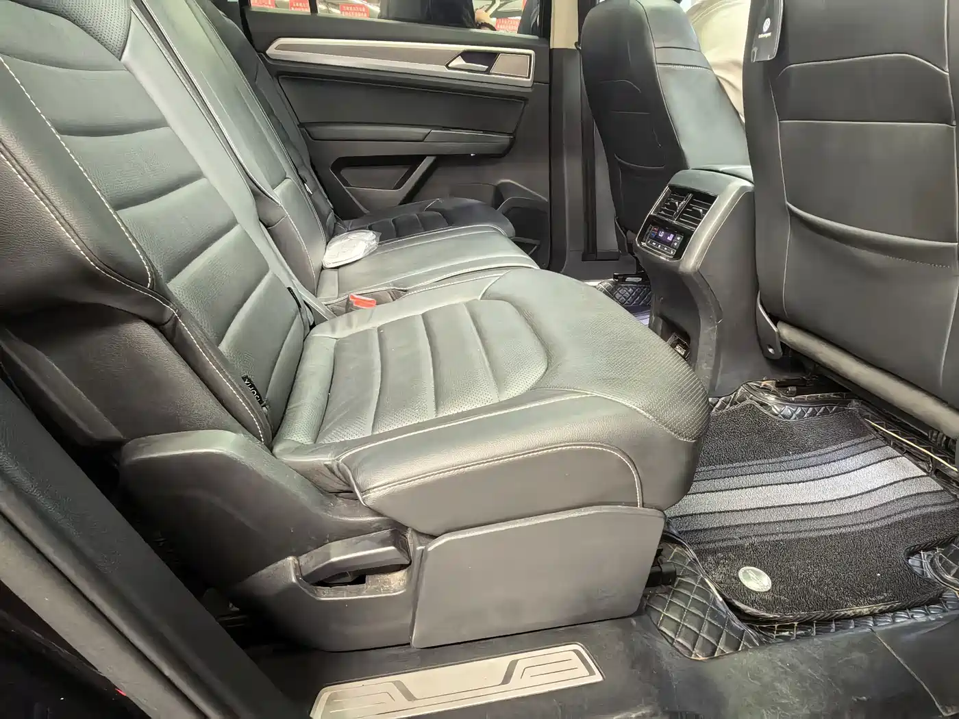Volkswagen Teramont 2020 380TSI 4WD Luxury Edition China VI фото 6