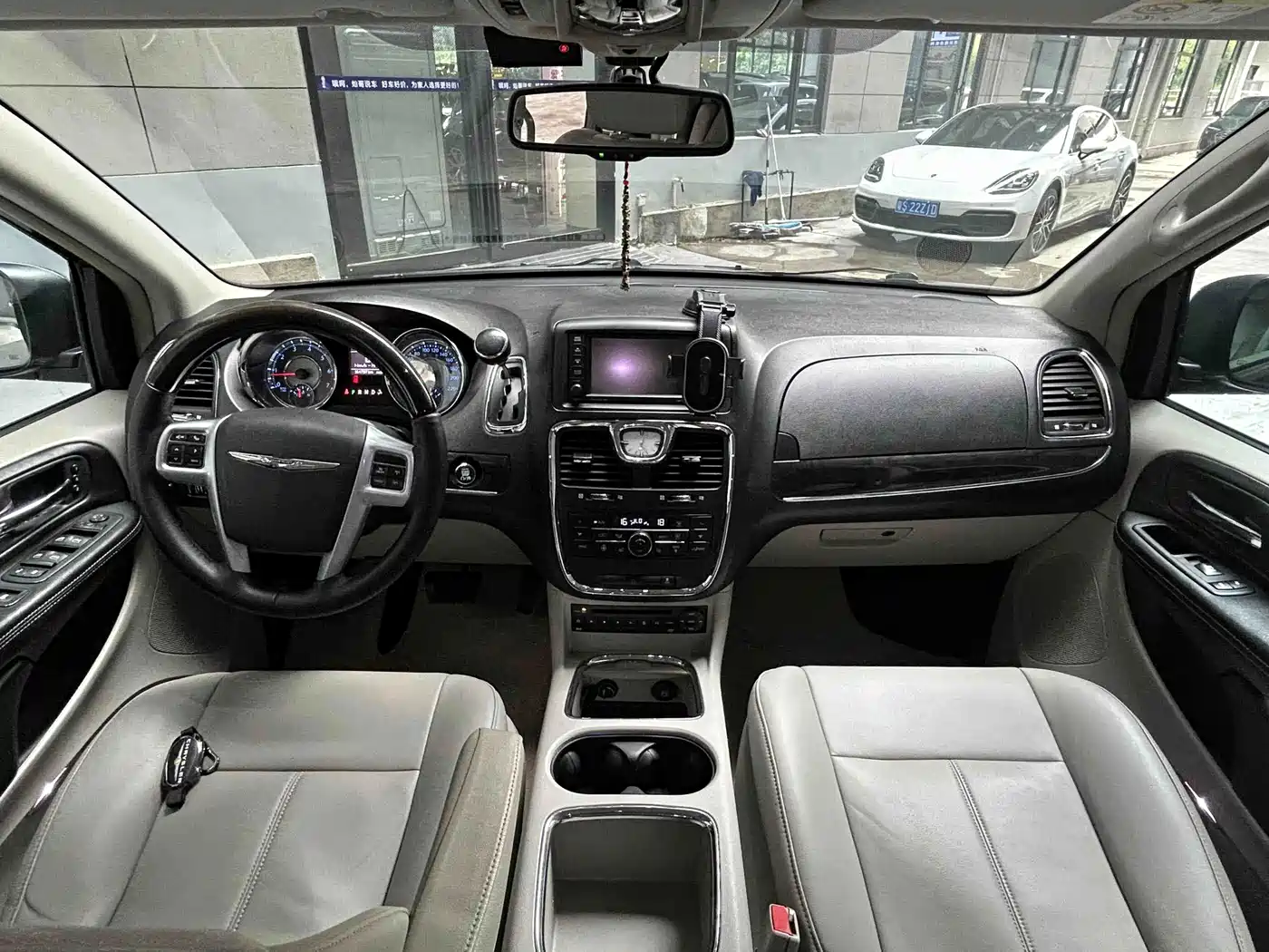 Chrysler Pacifica 2013 2013 3.6L Luxury Edition