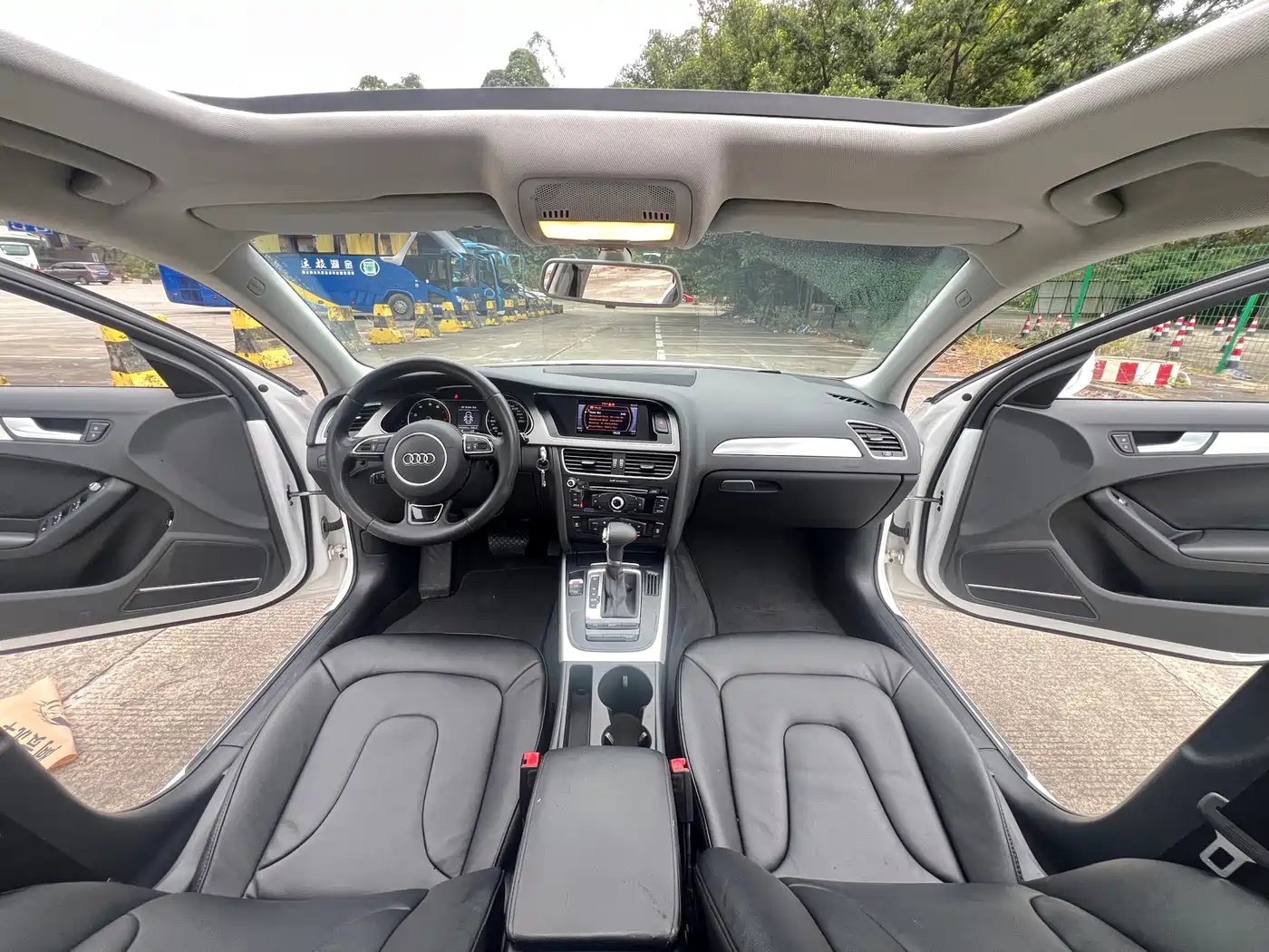 Audi A4L 2013 35 TFSI Automatic Standard фото 8