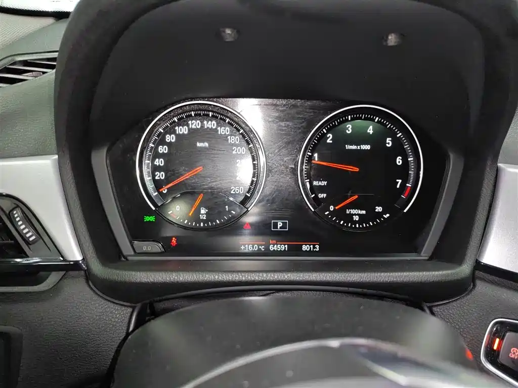 BMW X1 2019 sDrive20Li Leading Model фото 8