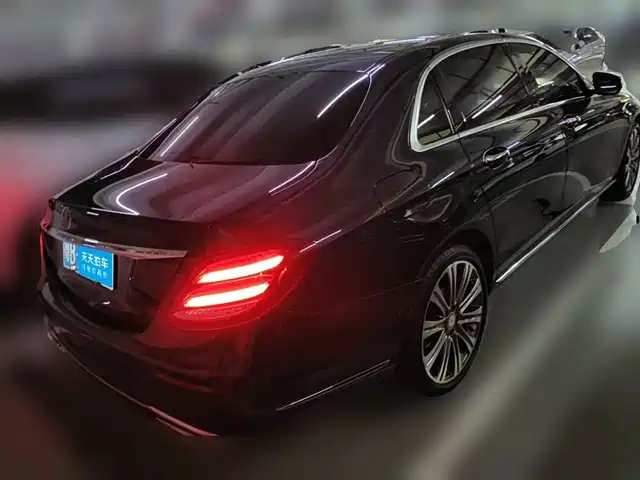 Mercedes-Benz E-Class 2016 E 300 L Luxury — фото 2