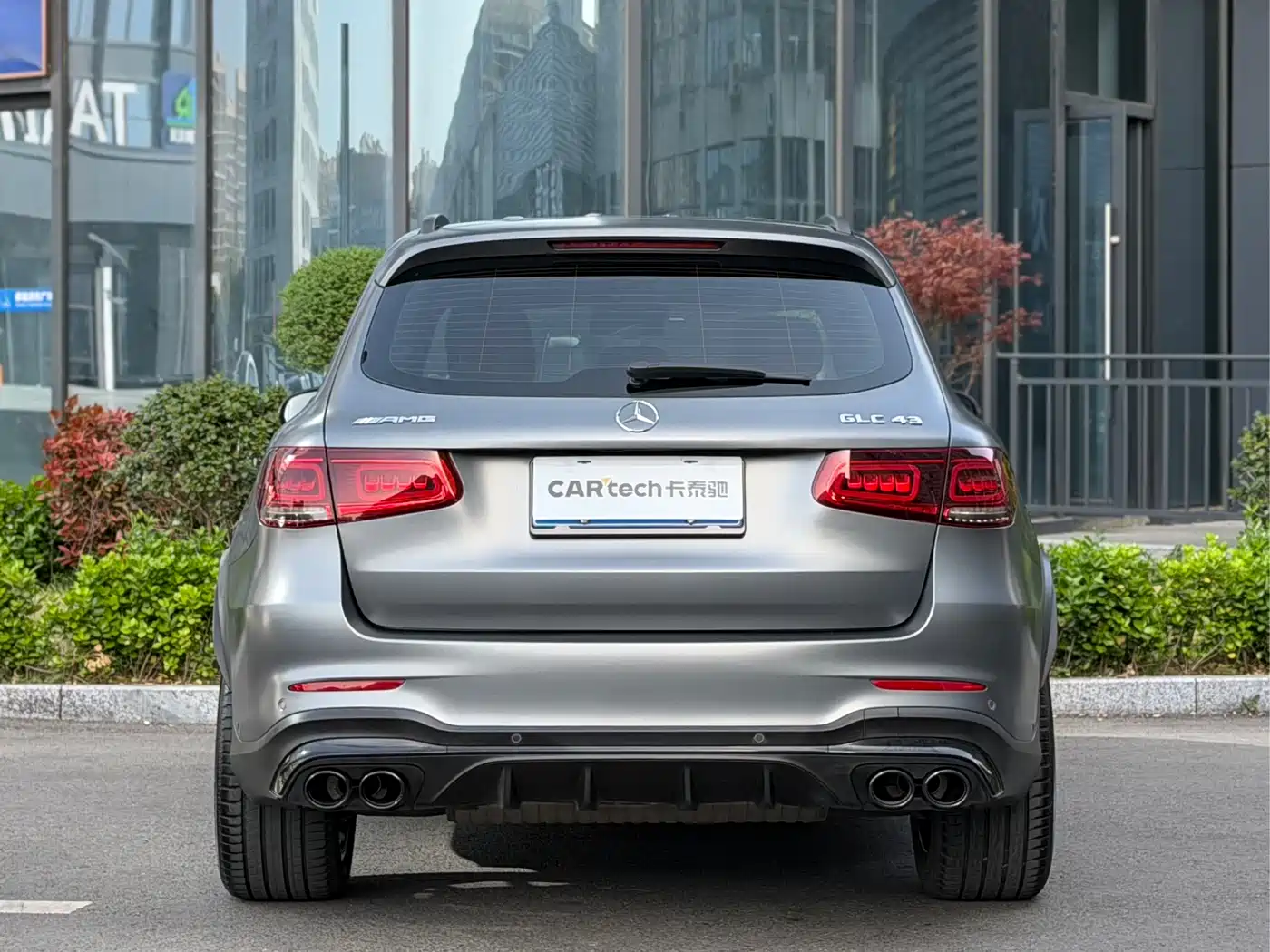 MERCEDES-BENZ GLC AMG