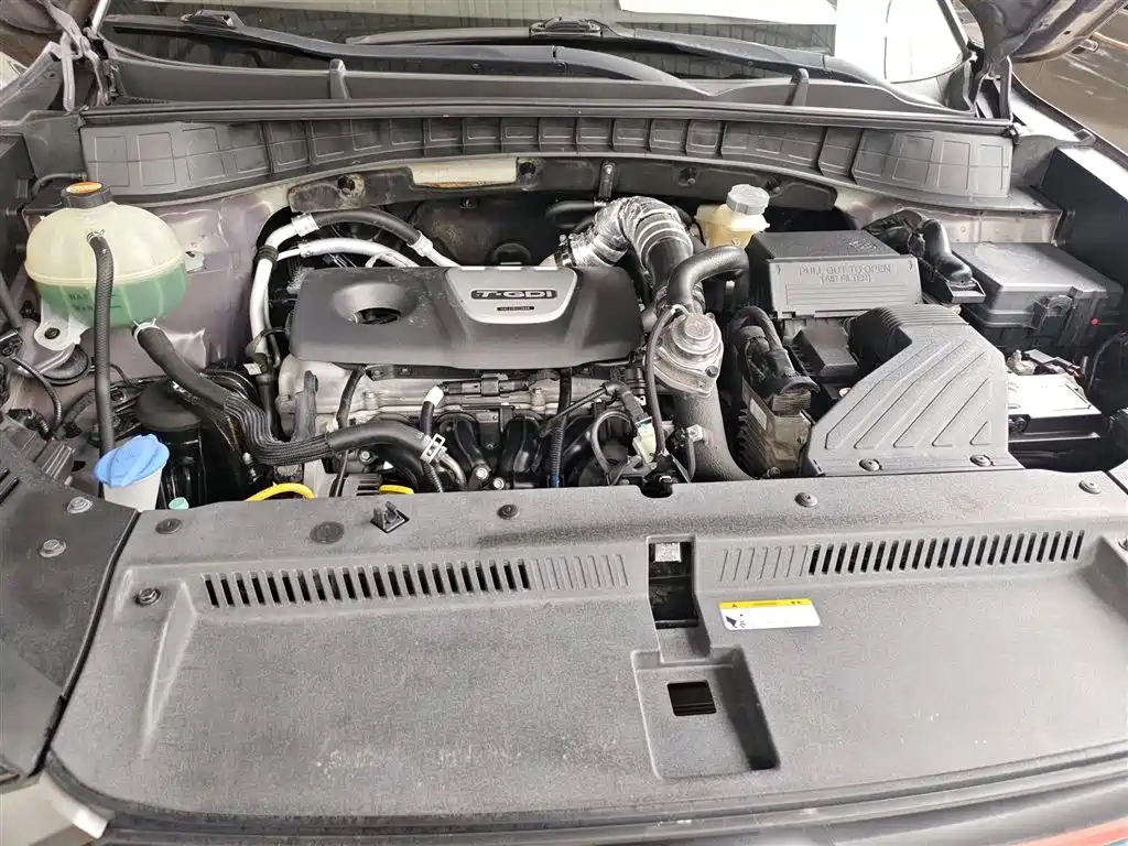 Hyundai Tucson 2015 1.6T Dual Clutch 2WD Leading фото 20