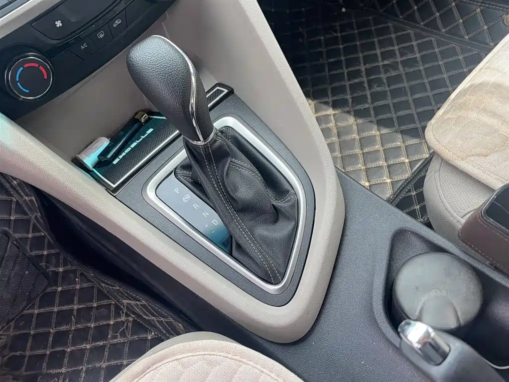 Buick Excelle 2021 Exemplar 1.5L Auto Elite фото 16