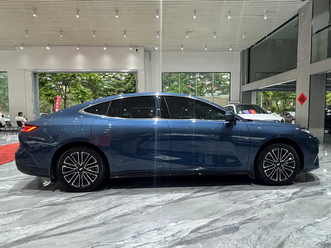 GEELY GALAXY GALAXY SPARKLE 8