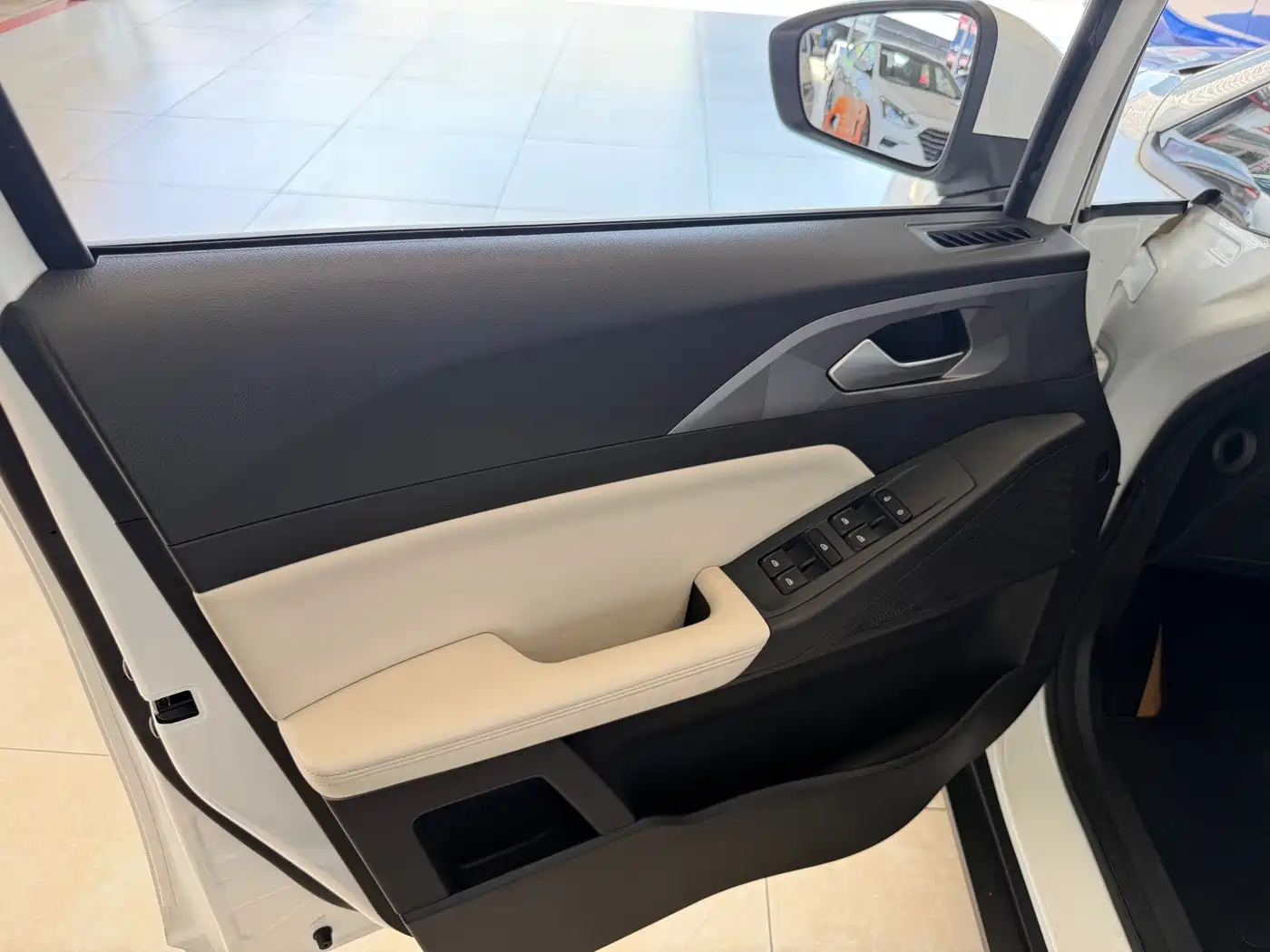 Geely Geometry E Firefly 2024 2024 401km Starlight
