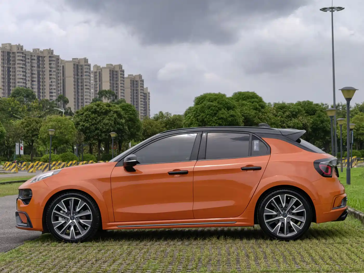  Lynk & Co Lynk & Co 02 Hatchback 2021 2.0TD Halo Driving Control Package Edition 14