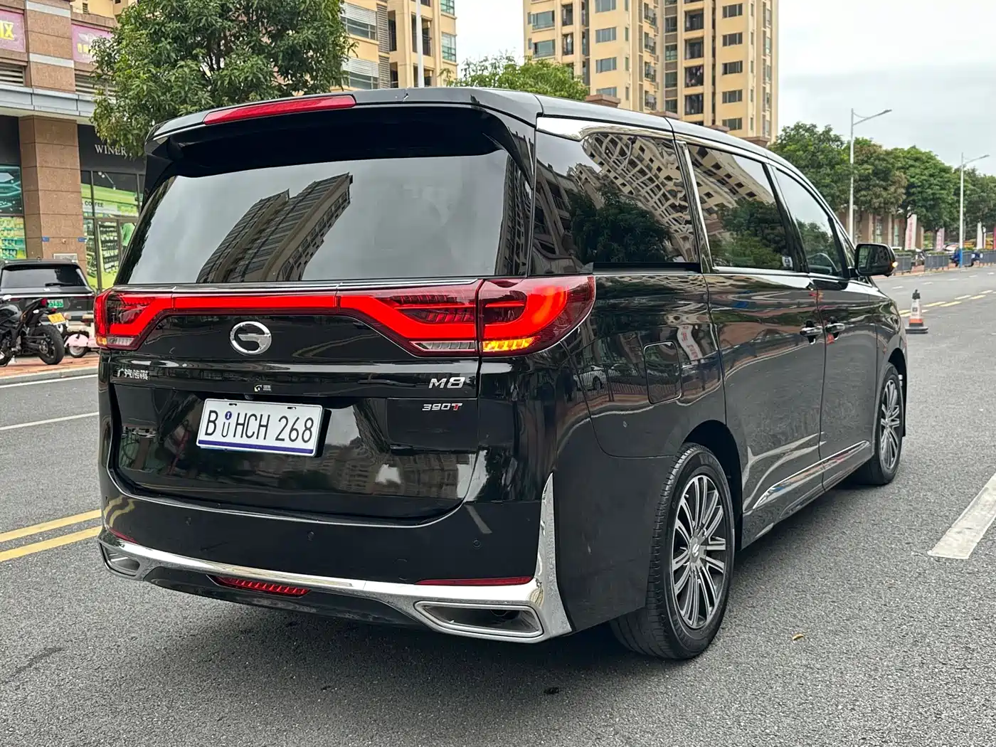 GAC TRUMPCHI M8