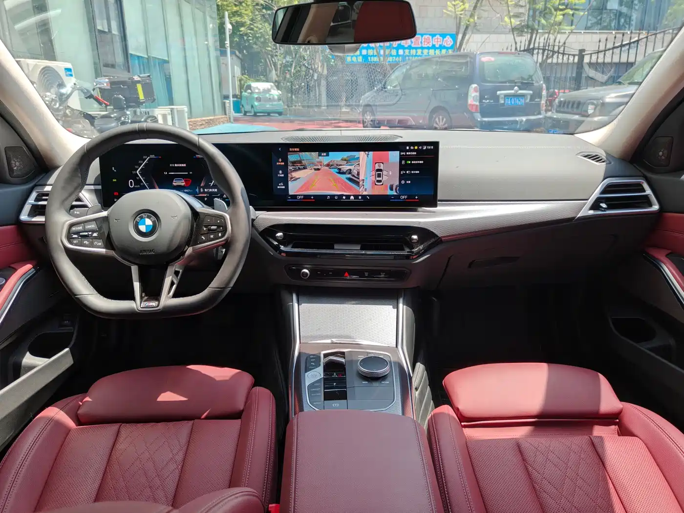 BMW 3 Series 2025 330Li M Sport Night Edition фото 19