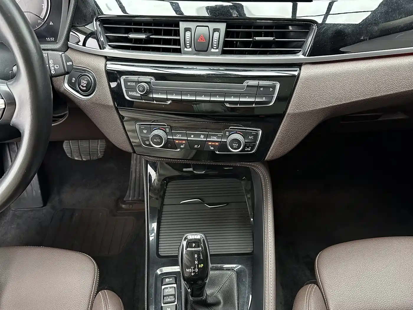BMW X1 2022 sDrive20Li Premium фото 14