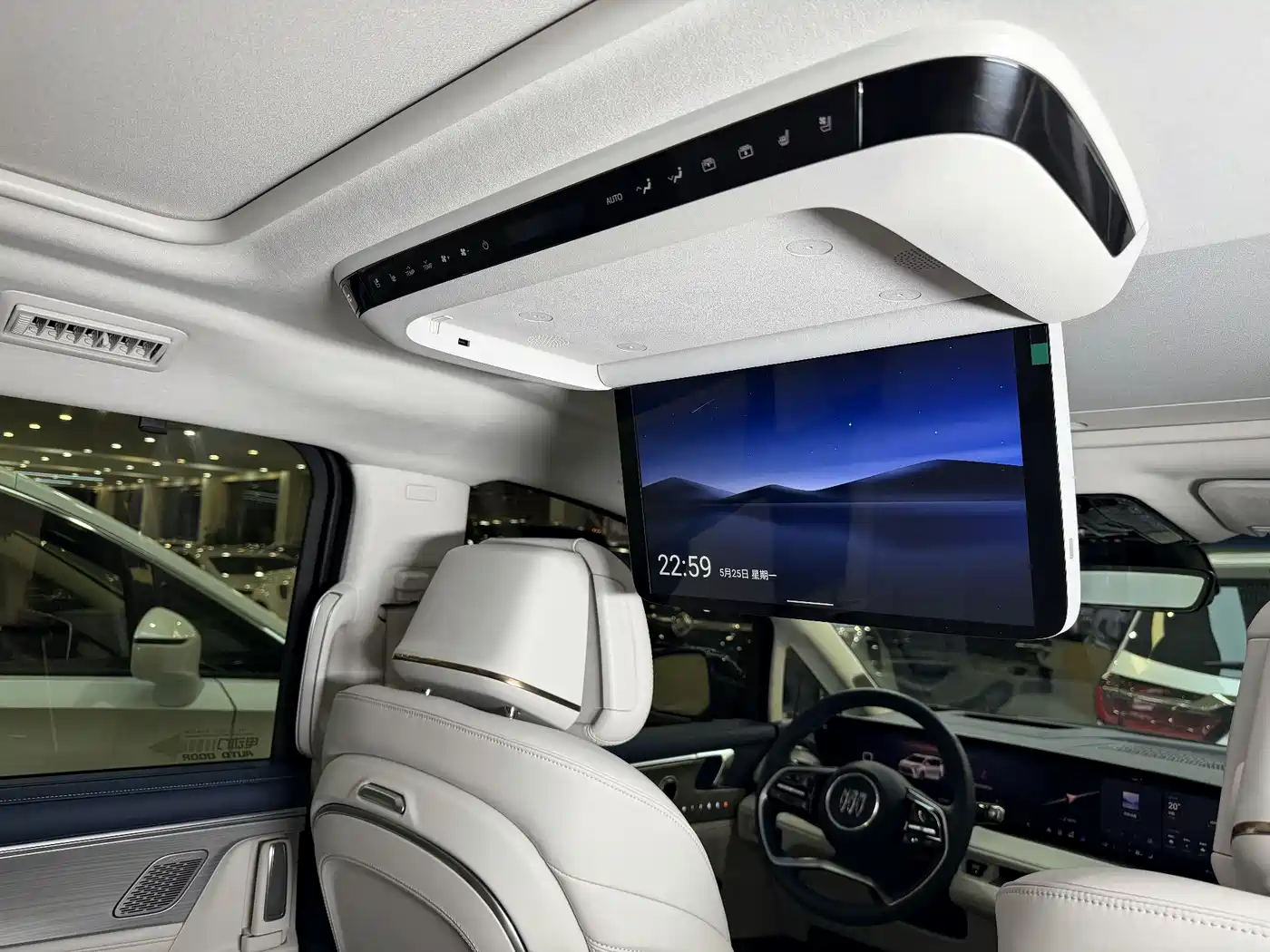 Buick GL8 New Energy 2024 Land Honor Luxury Edition 6-Seater фото 11