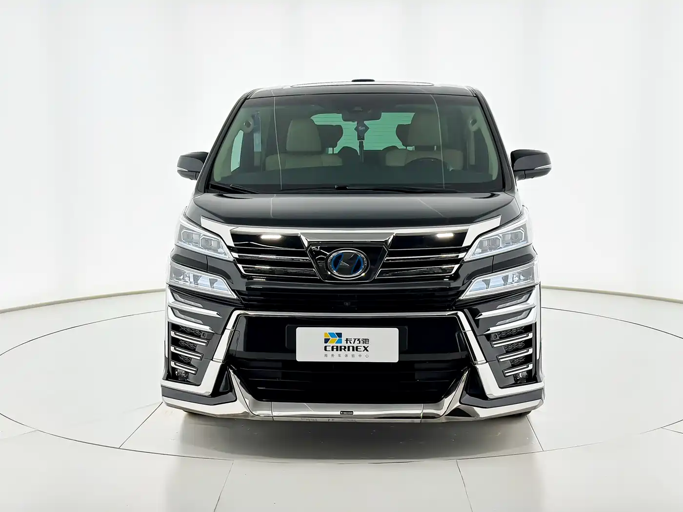 Toyota Vellfire 2020 Twin Engine 2.5L HV Premium Edition фото 2