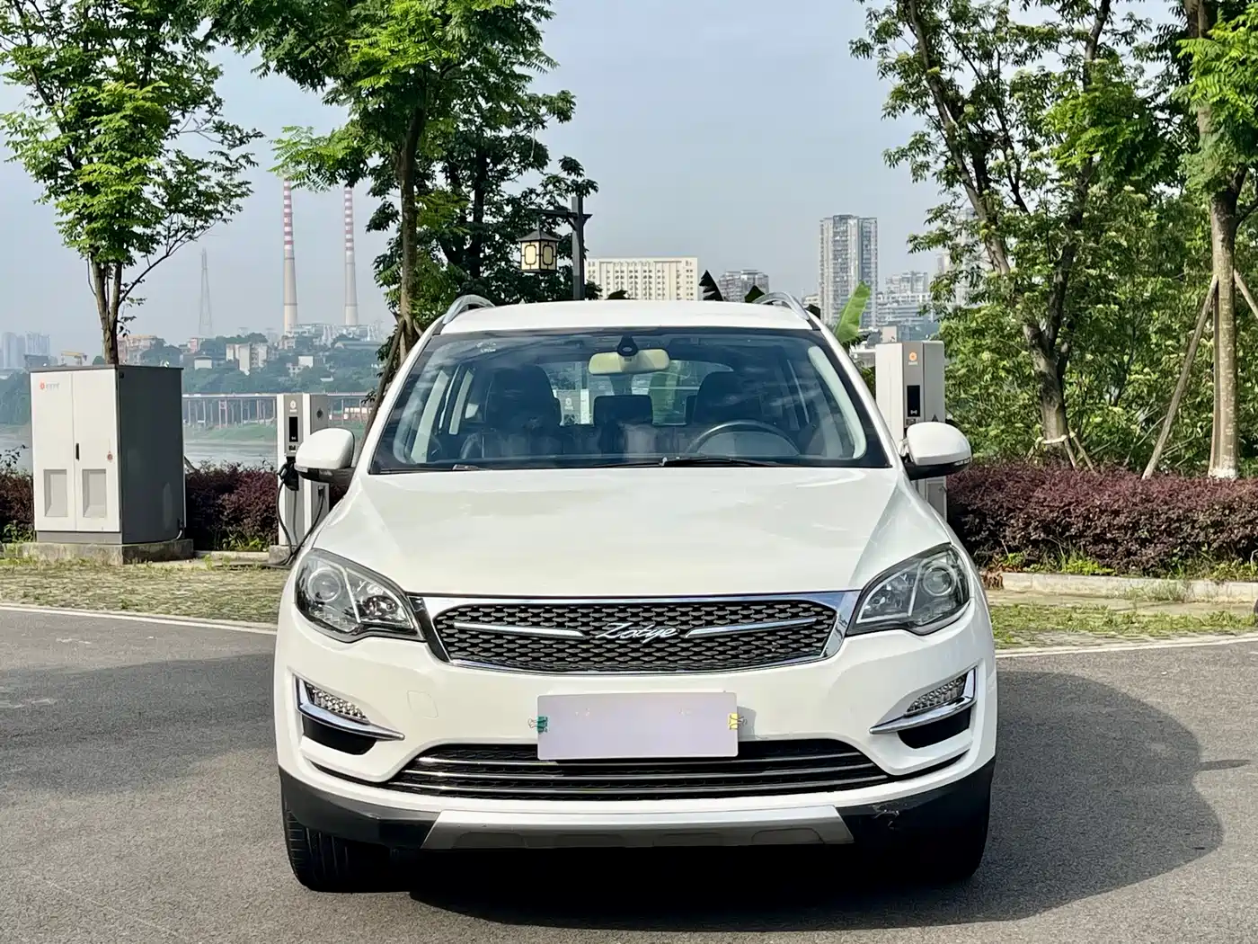 Zotye Damai X5 2015 2015 1.5T Manual Luxury (China IV)