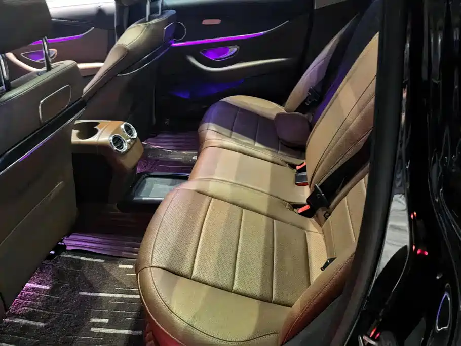 Mercedes-Benz E-Class 2017 E 300 L Sport Luxury фото 11