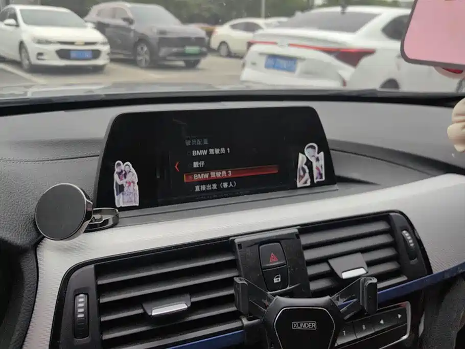 BMW 3 Series 2019 320i M Sport Package фото 13