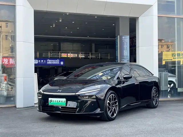 Xpeng P7+ Увеличенный запас хода, Max