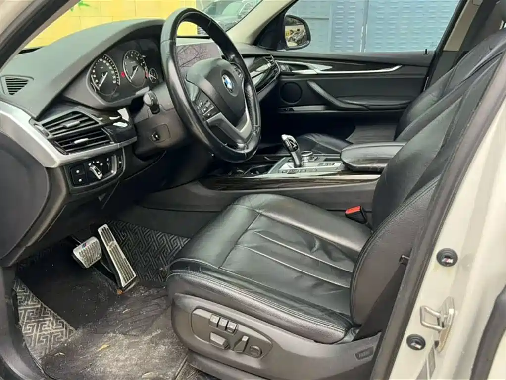 BMW X5 (Import) 2014 xDrive35i Leading фото 7
