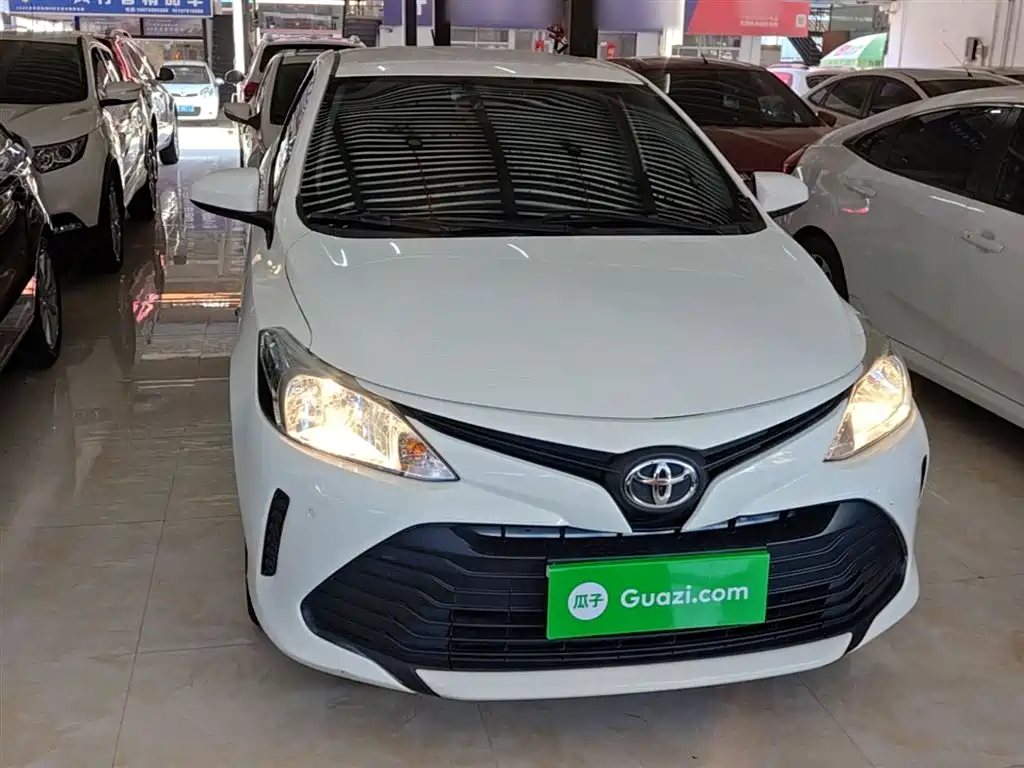 Toyota Vios 2017 1.5L CVT Pioneer фото 3