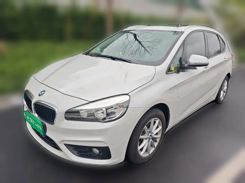 BMW 2 Series Touring 2018 2016 218i Fashion Model