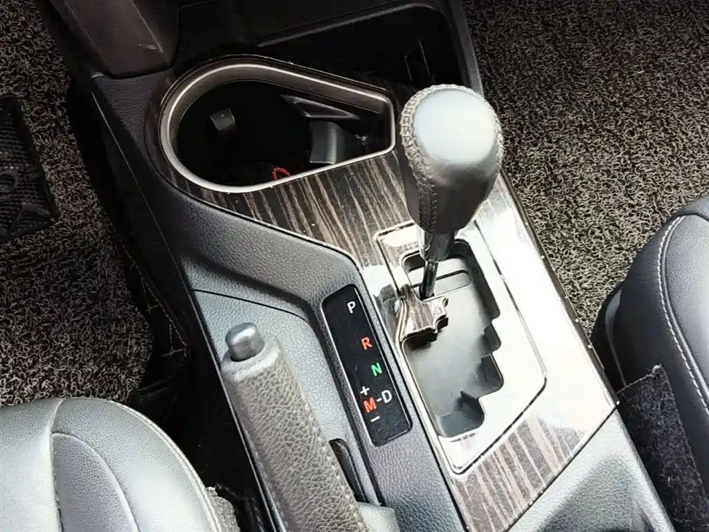 Toyota RAV4 Rongfang 2019 2.0L CVT 2WD Pioneer Edition China VI фото 14