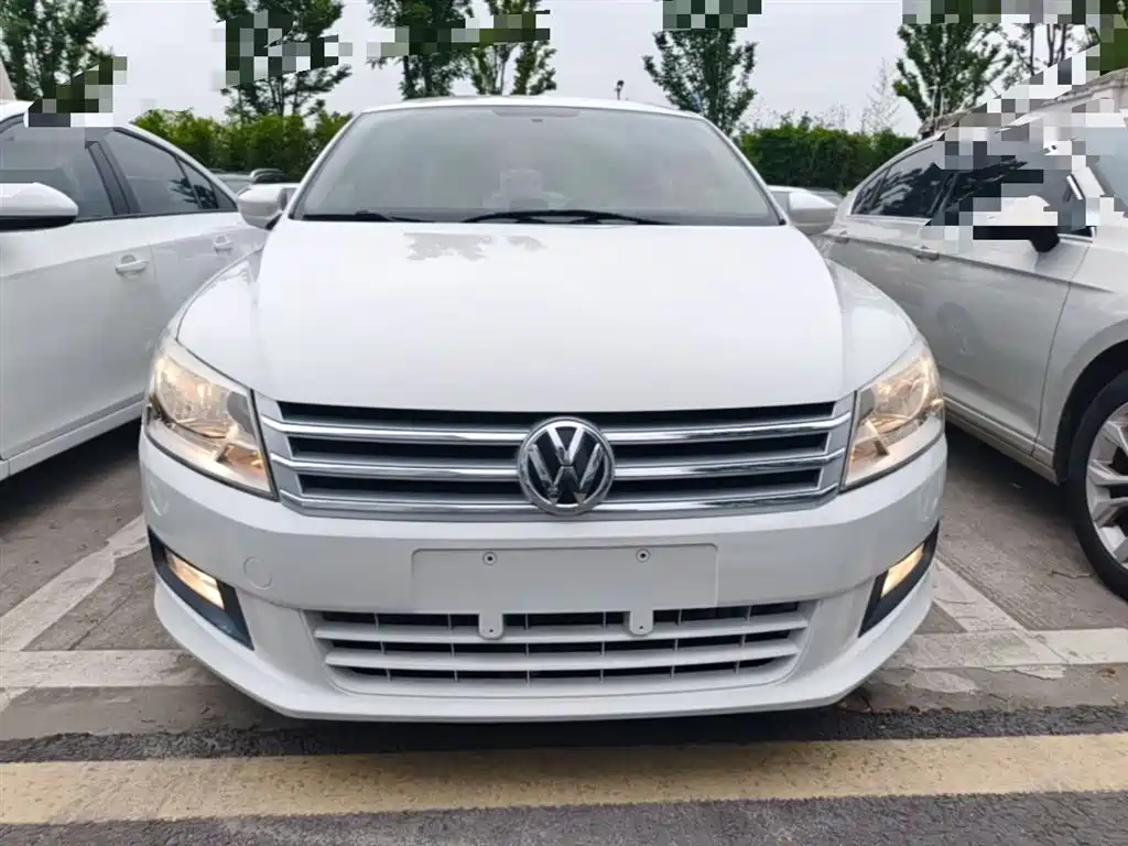 Volkswagen Santana 2013 1.6L Automatic Comfort Edition фото 3