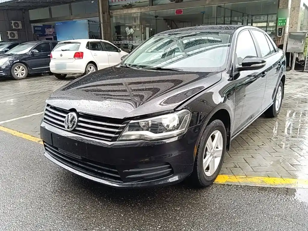 Фото 2 - Volkswagen Bora