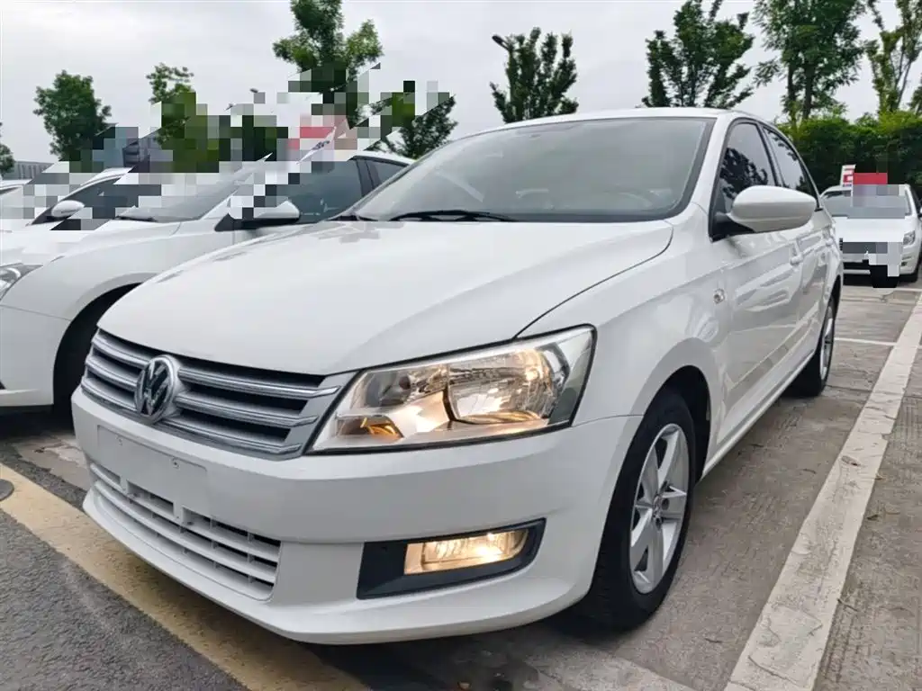 Volkswagen Santana 2013 1.6L Automatic Comfort Edition фото 2