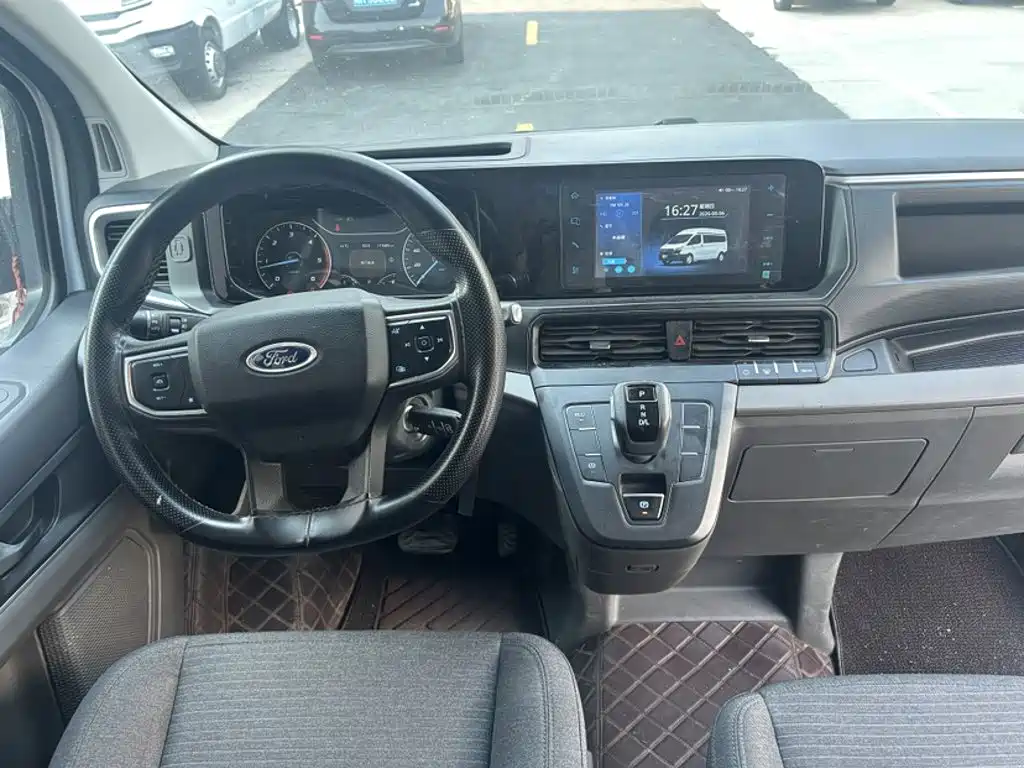 Ford Transit 2024 2023 Model 2.0T Diesel Automatic Multi-purpose Commercial Vehicle Short Wheelbase Low Roof 5/6 Seater