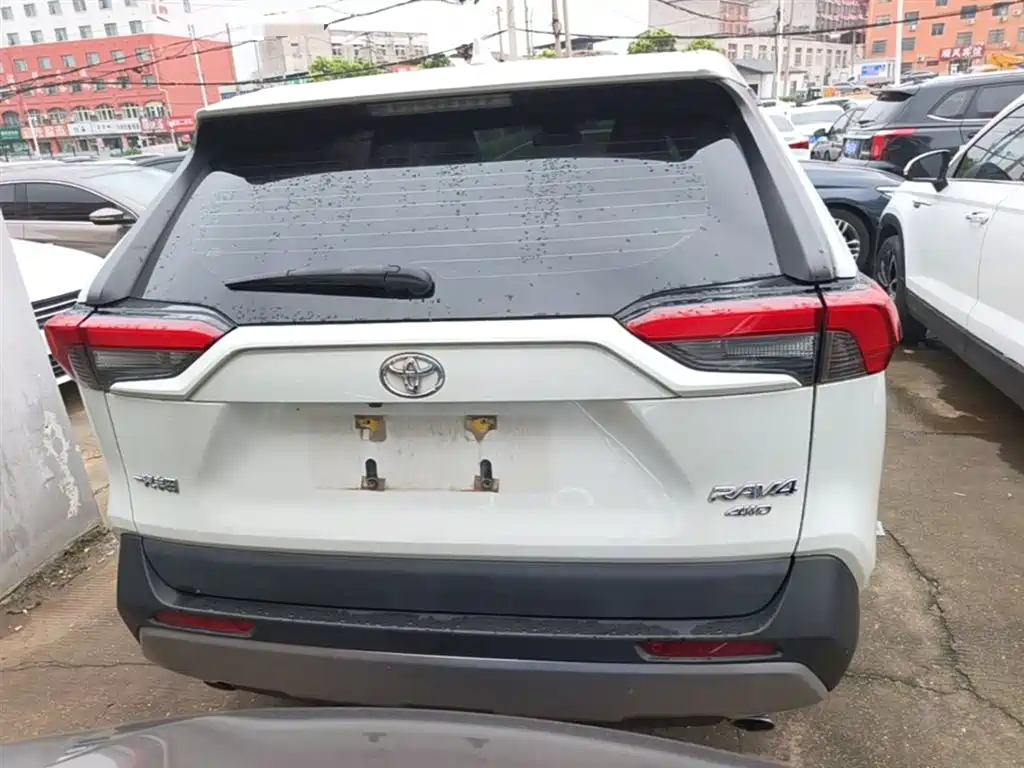 Toyota RAV4 Rongfang 2020 2.0L CVT 4WD Fashion PLUS фото 6