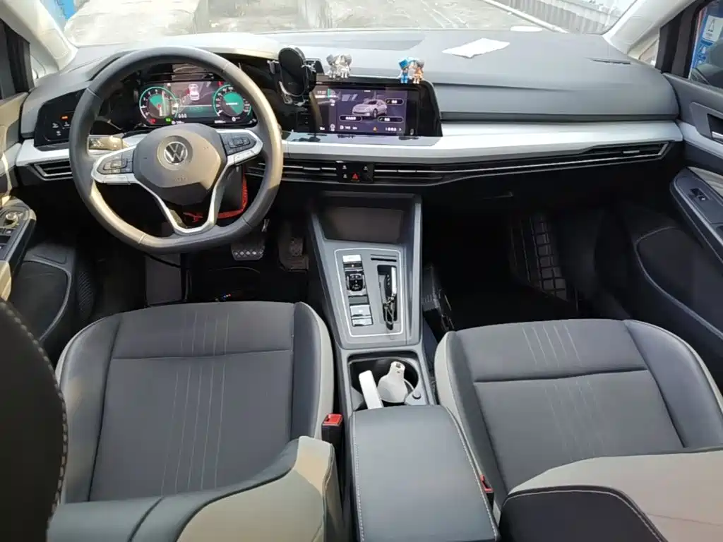 Volkswagen Golf 2021 280TSI DSG Pro 10