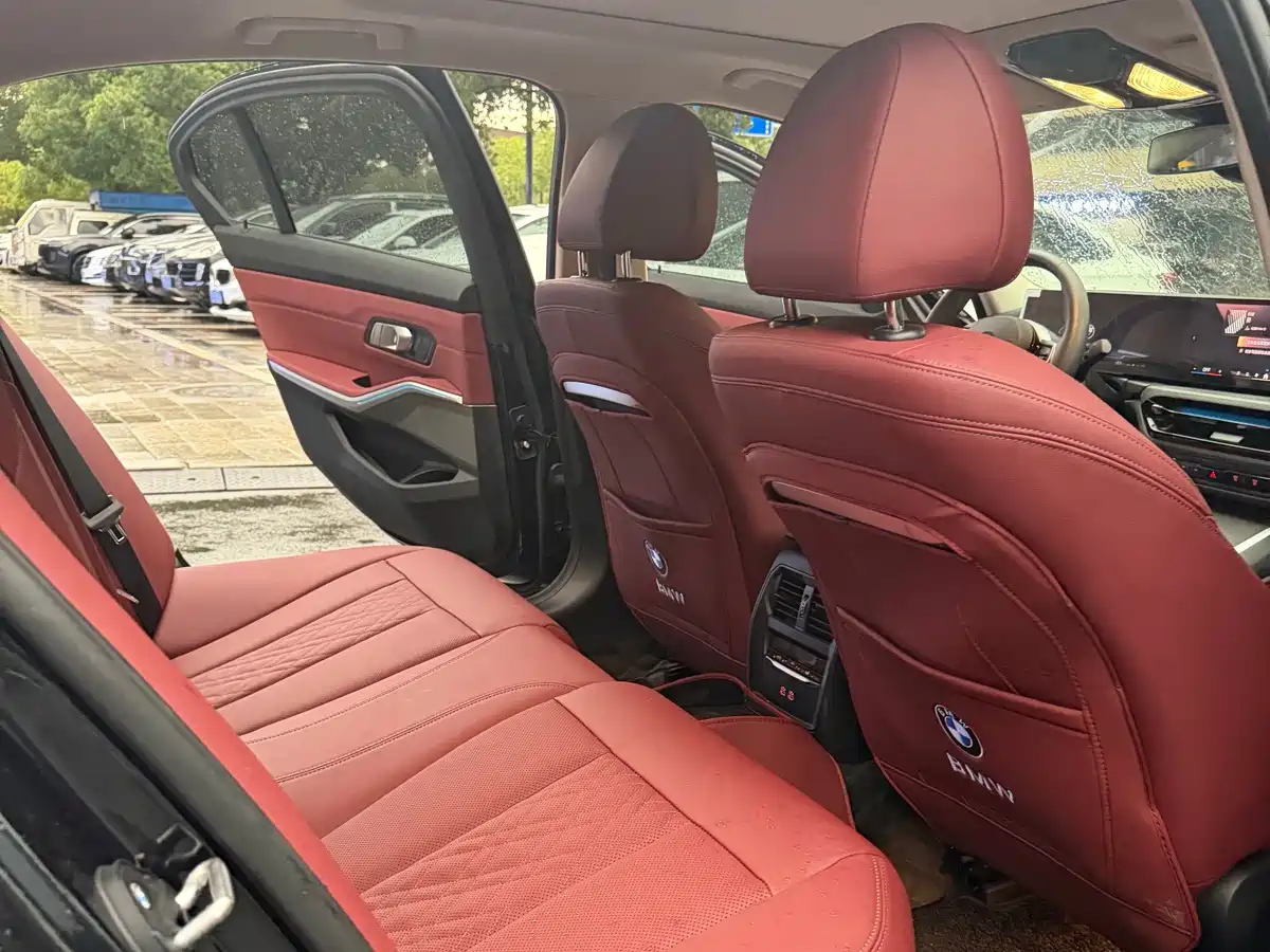 BMW BMW 3 Series 2025 325Li M Sport Package 10
