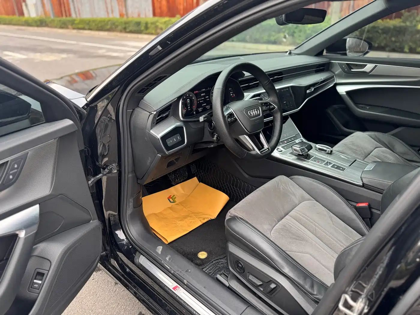 Audi A6L 2022 40 TFSI Luxury Dynamic фото 7
