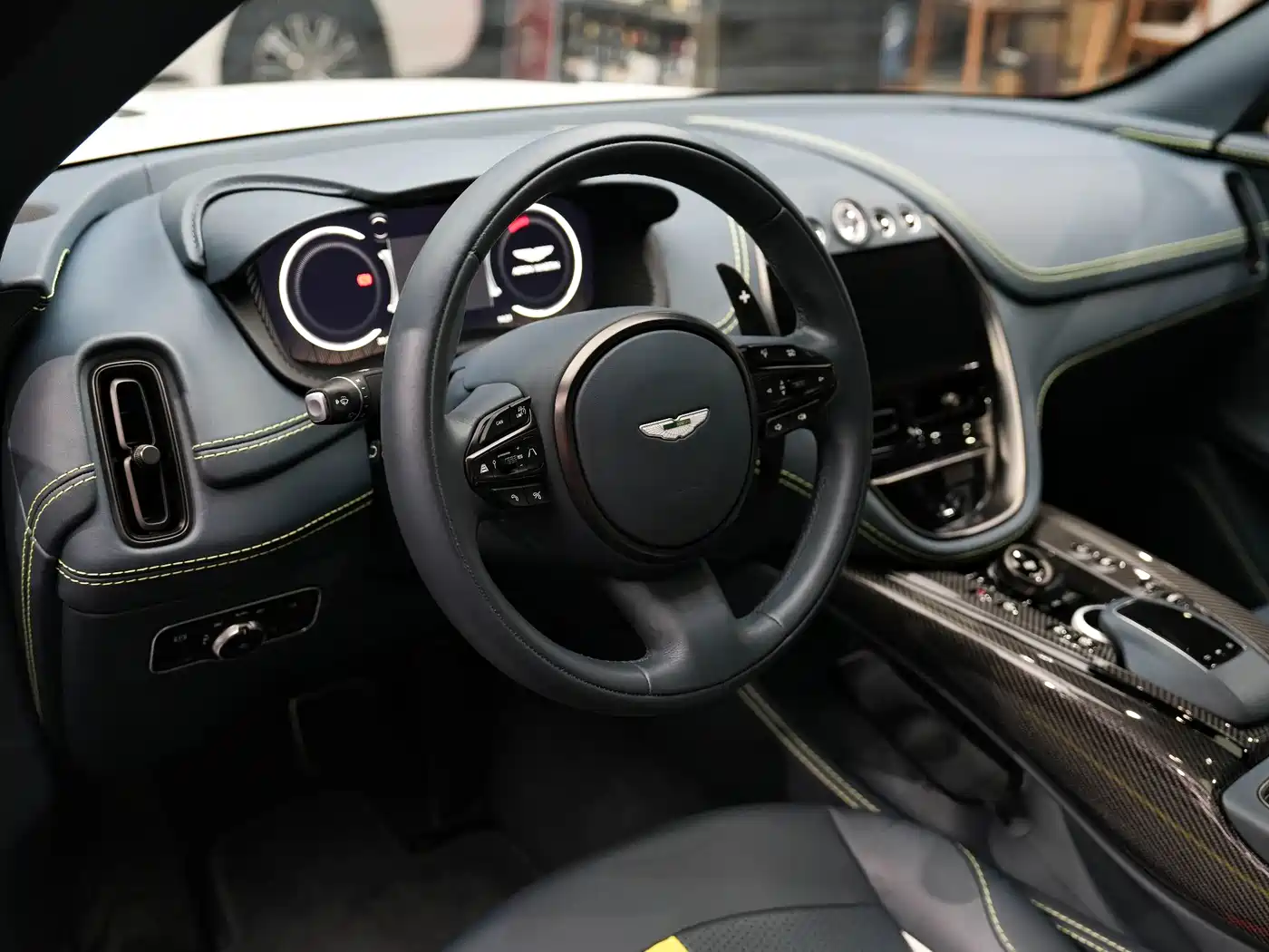 Aston Martin DBX 2023 2023 Model 4.0T V8 707