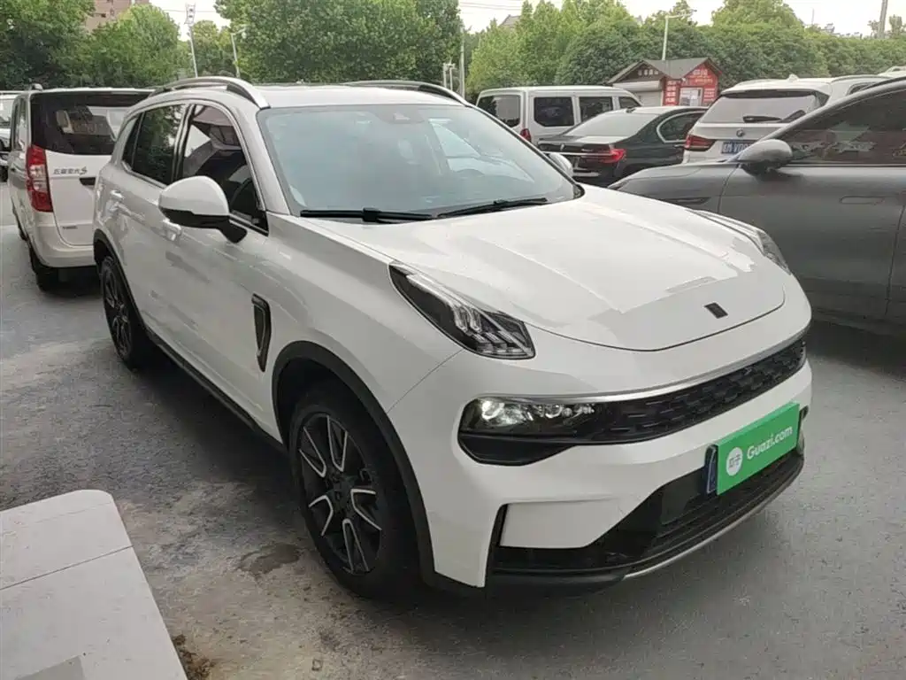Lynk & Co 01 2021 2.0TD 2WD Pro фото 4