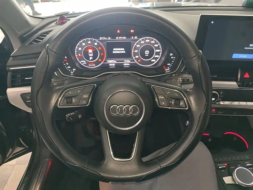 Audi A4L 2018 30th Anniversary 40 TFSI Fashion фото 11
