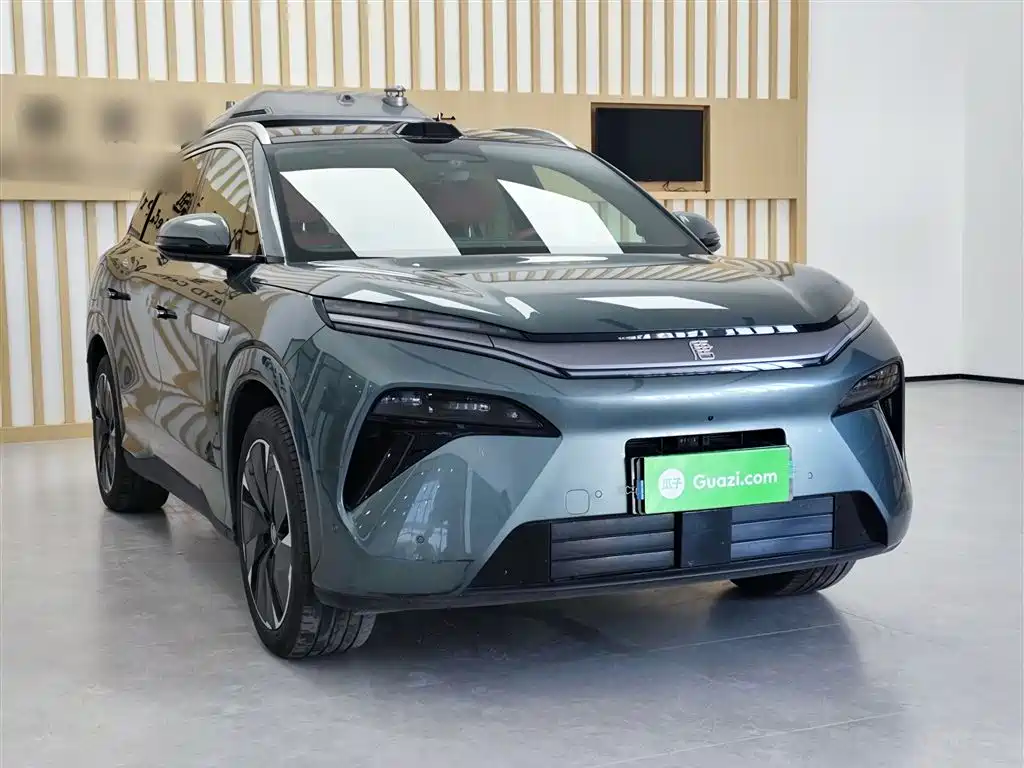 BYD Tang L 2025 DM 175KM Drone Player Edition фото 4