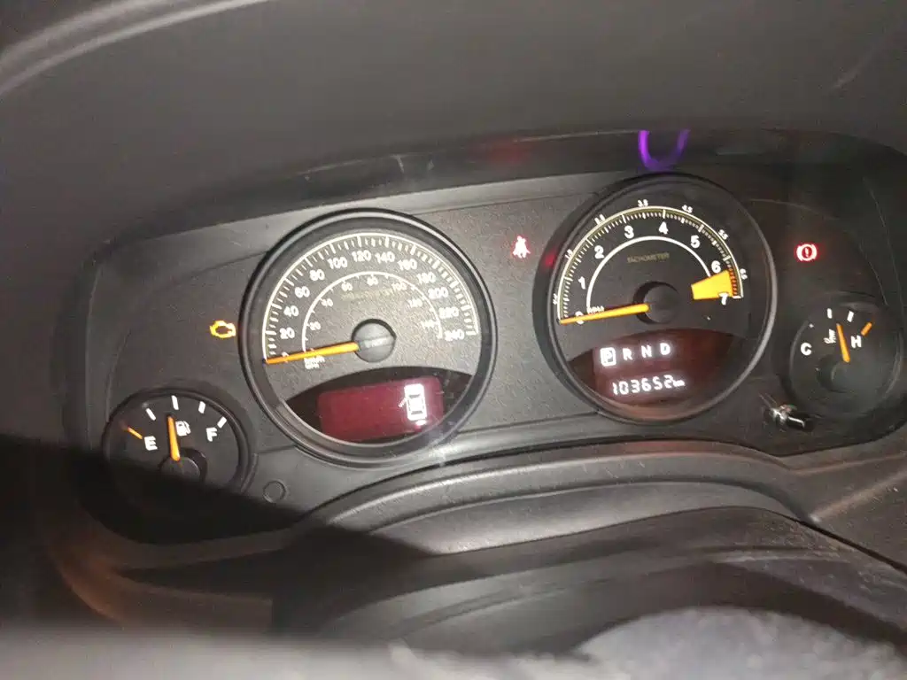 Jeep Compass (Import) 2015 2014 Facelift 2.0L 2WD Progressive Edition