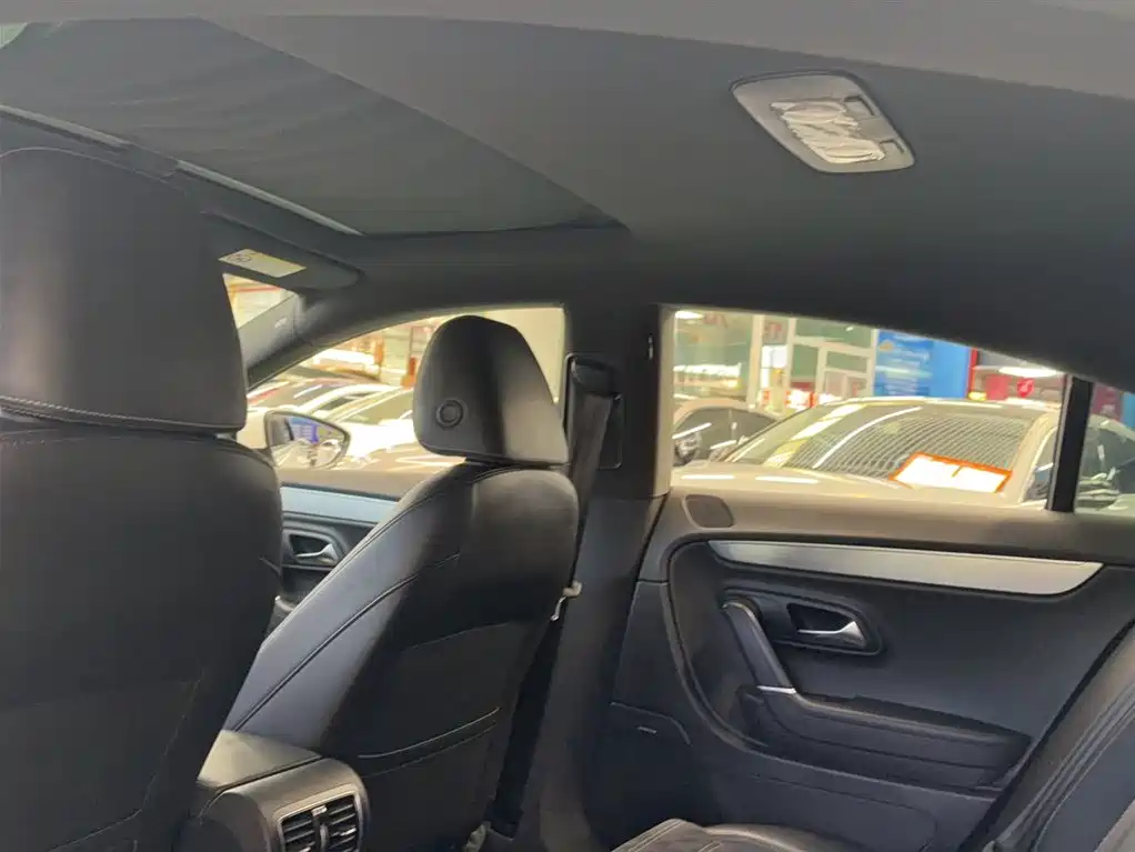 Volkswagen FAW-Volkswagen CC 2018 1.8TSI Premium фото 15