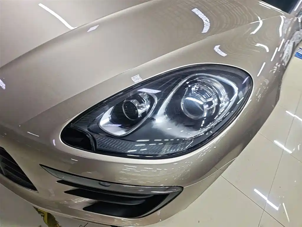 Porsche Macan 2017 Macan 2.0T фото 24