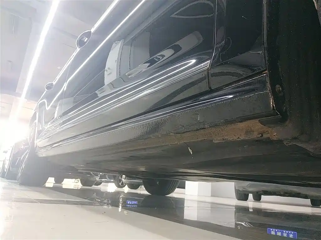 Volkswagen Passat 2022 330TSI Premium Edition фото 21