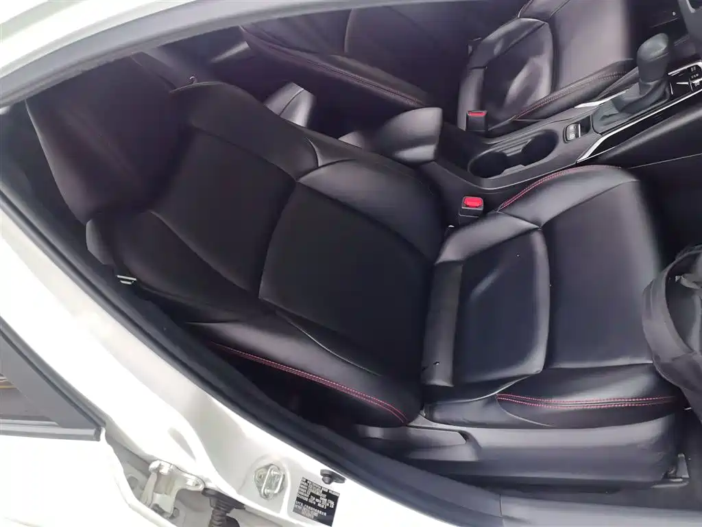Toyota Levin 2021 Dual Hybrid 1.8H E-CVT Leading Edition фото 17