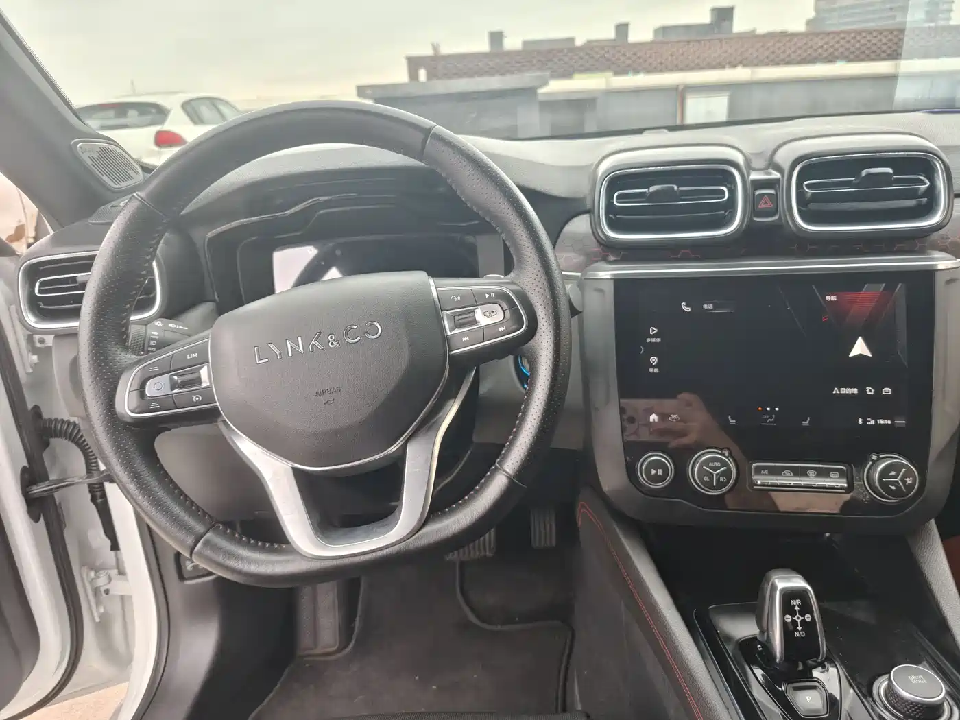 Lynk & Co 03 2020 1.5TD DCT Power Pro Edition фото 6