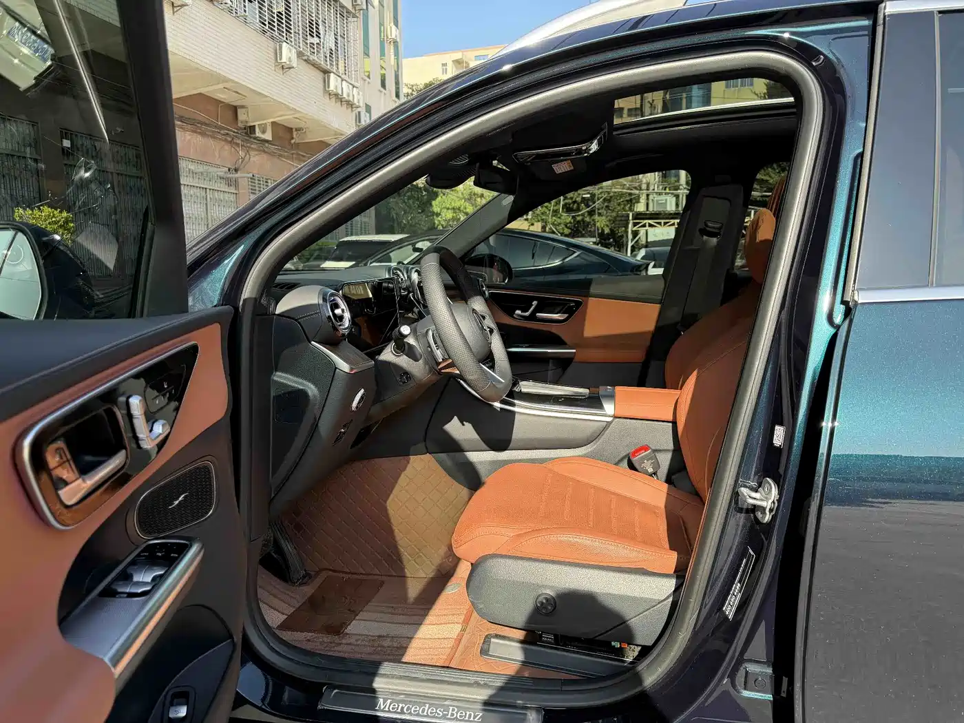 Mercedes-Benz GLC 2025 GLC 300 L 4MATIC Dynamic 5-seater фото 9