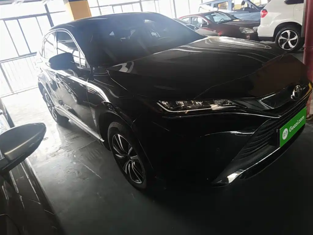 Toyota Lingfang HARRIER 2022 2.0L CVT 2WD Luxury Edition фото 4