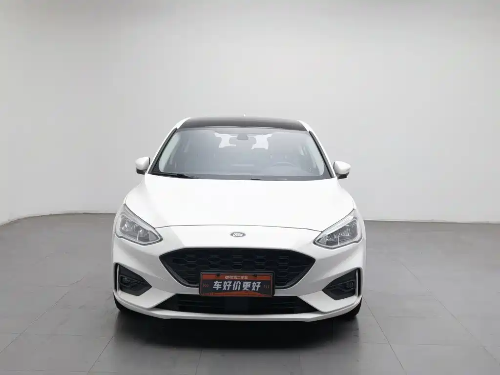 Фото 3 - Ford Focus