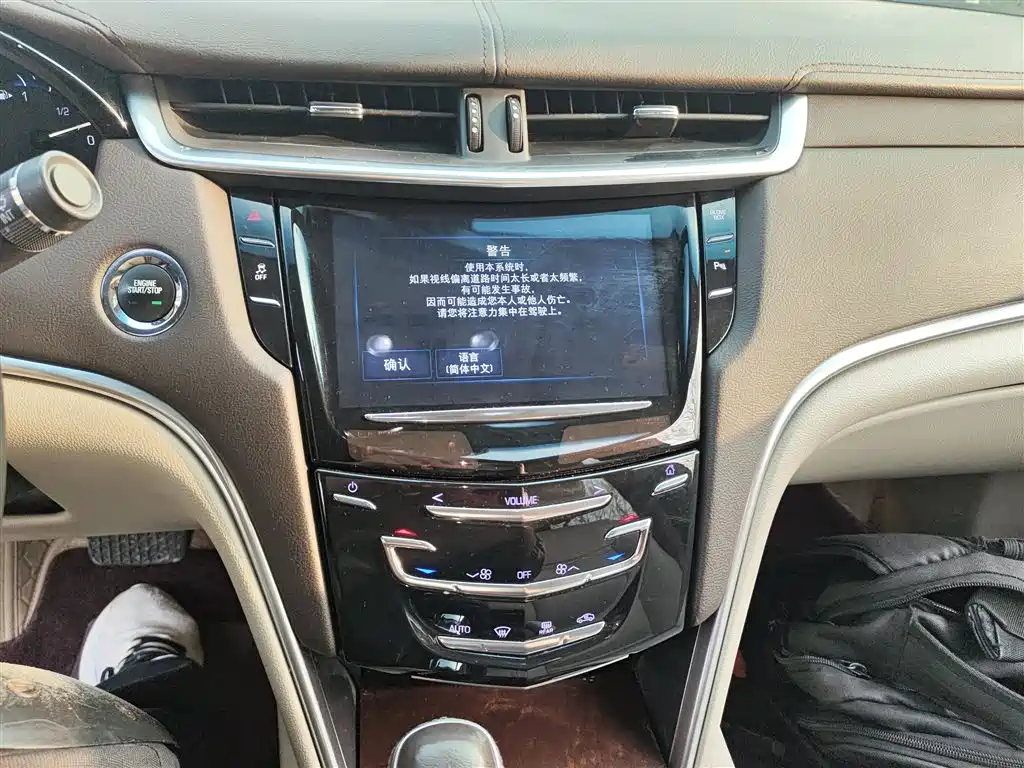 Cadillac XTS 2016 28T Technology фото 5
