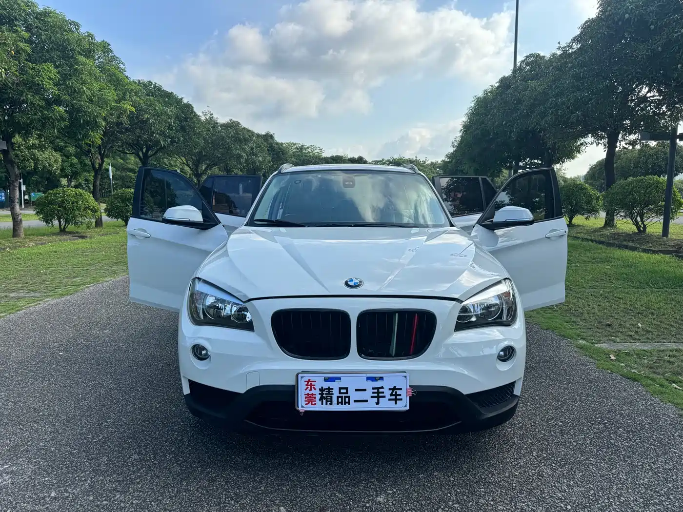 BMW X1 2013 sDrive18i Fashion фото 20