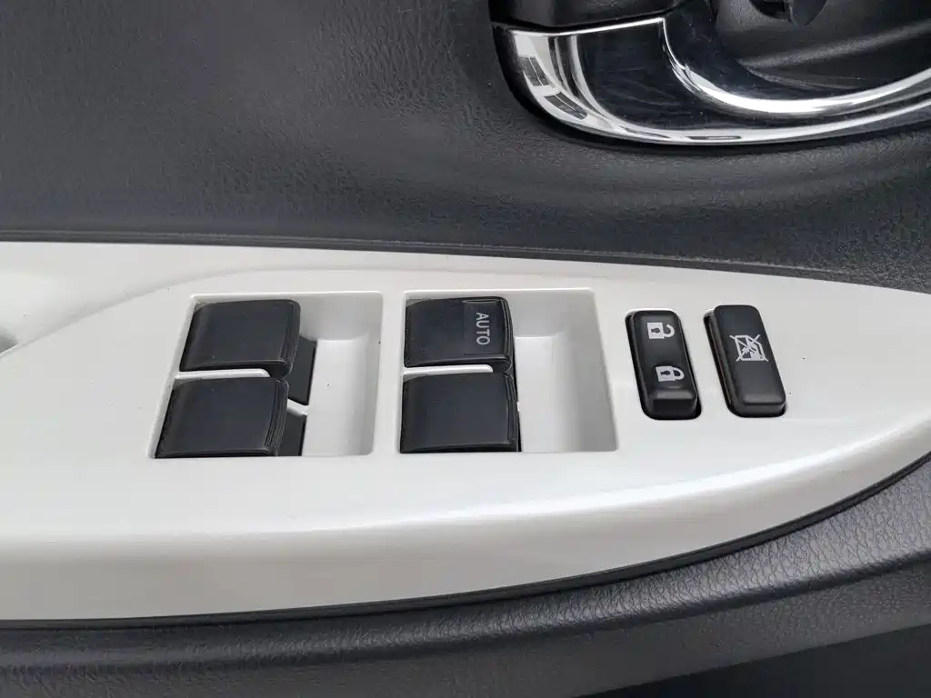 Photo 9 - Toyota YARiS L Zhi Xuan