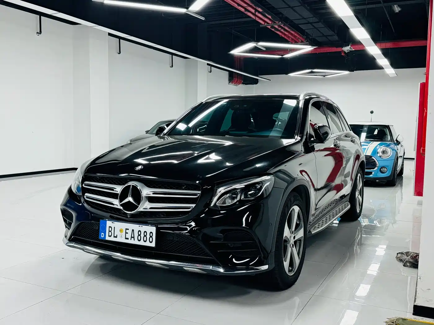 Mercedes-Benz GLC 2017 GLC 260 4MATIC Luxury
